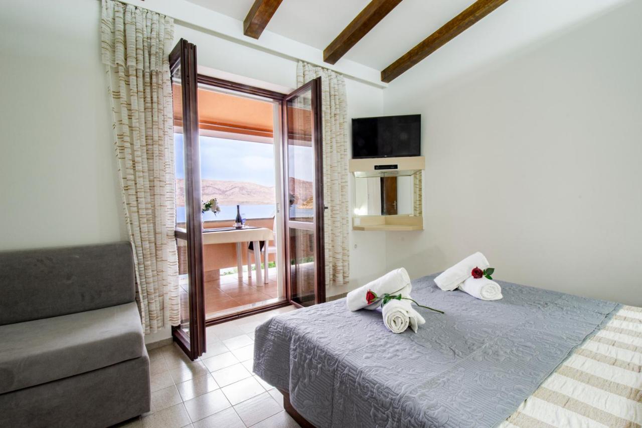 Galapagus Privat Beach & Boat Dock Leilighet Metajna Eksteriør bilde